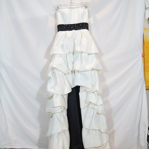 Sherri Hill White Strapless Ruffle High Low Gown Black Sequin Belt Size 4 - Picture 2 of 8